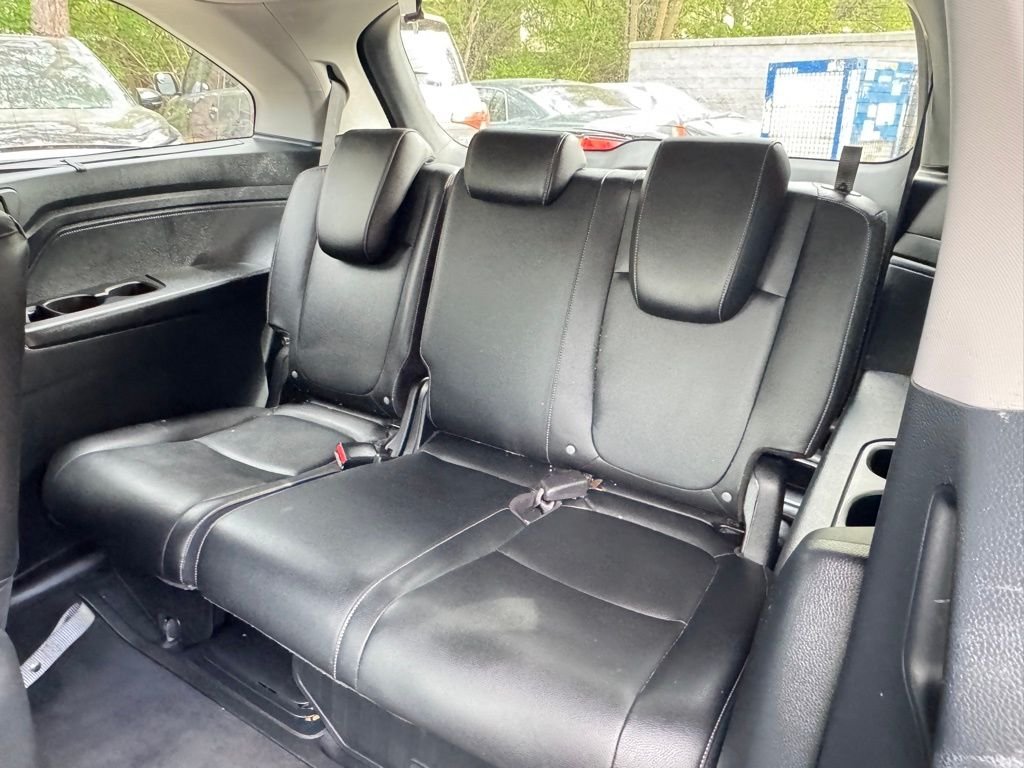 Used 2024 Crystal Black Pearl Honda Touring image 25