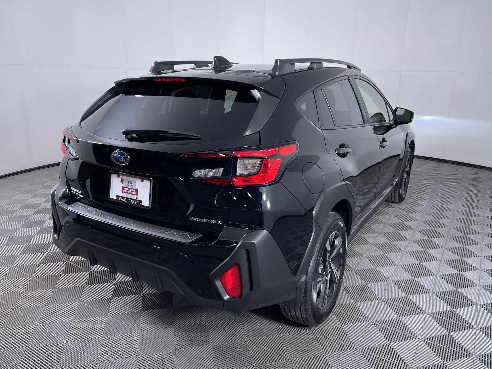 Used 2024 Crystal Black Silica Subaru Premium image 22
