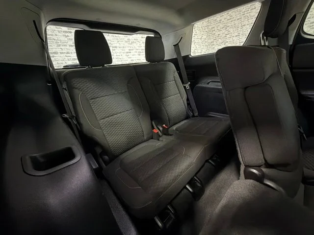 Used 2019 Ebony Twilight Metallic GMC SLE-1 image 13