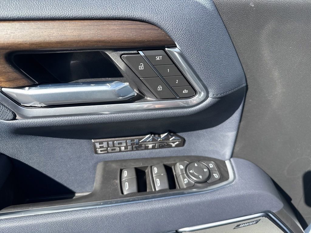 2026 Chevrolet Silverado 1500 High Country - Photo 18