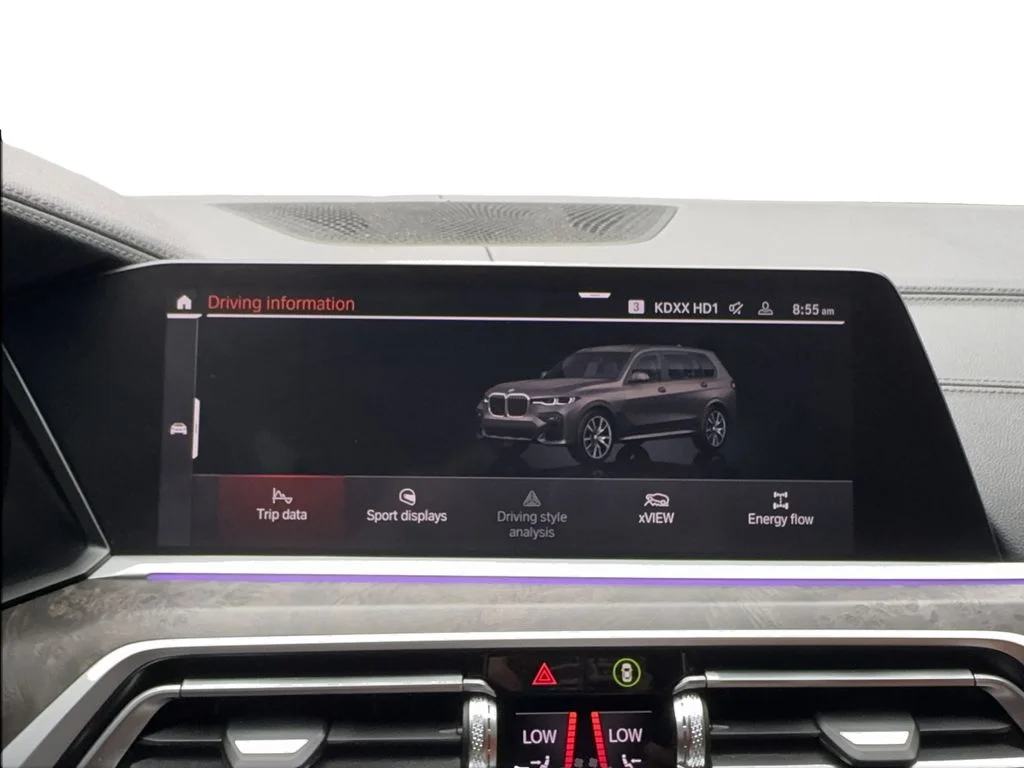 Used 2022 Gray BMW M50i image 57