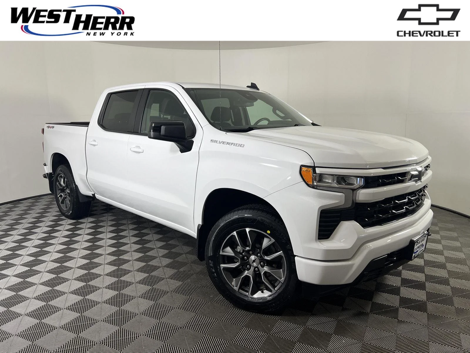 Used 2024 Summit White Chevrolet RST image 1