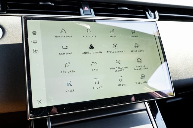 New 2026 Carpathian Grey Land Rover S image 37