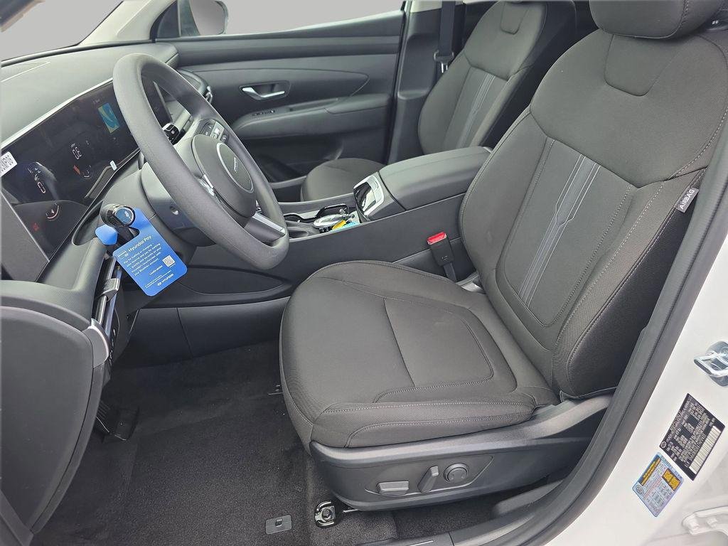 New 2026 White Pearl Hyundai SEL FWD image 9