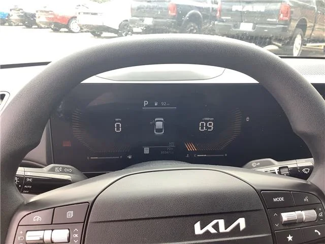Used 2025 Steel Gray KIA LXS (IVT) image 21