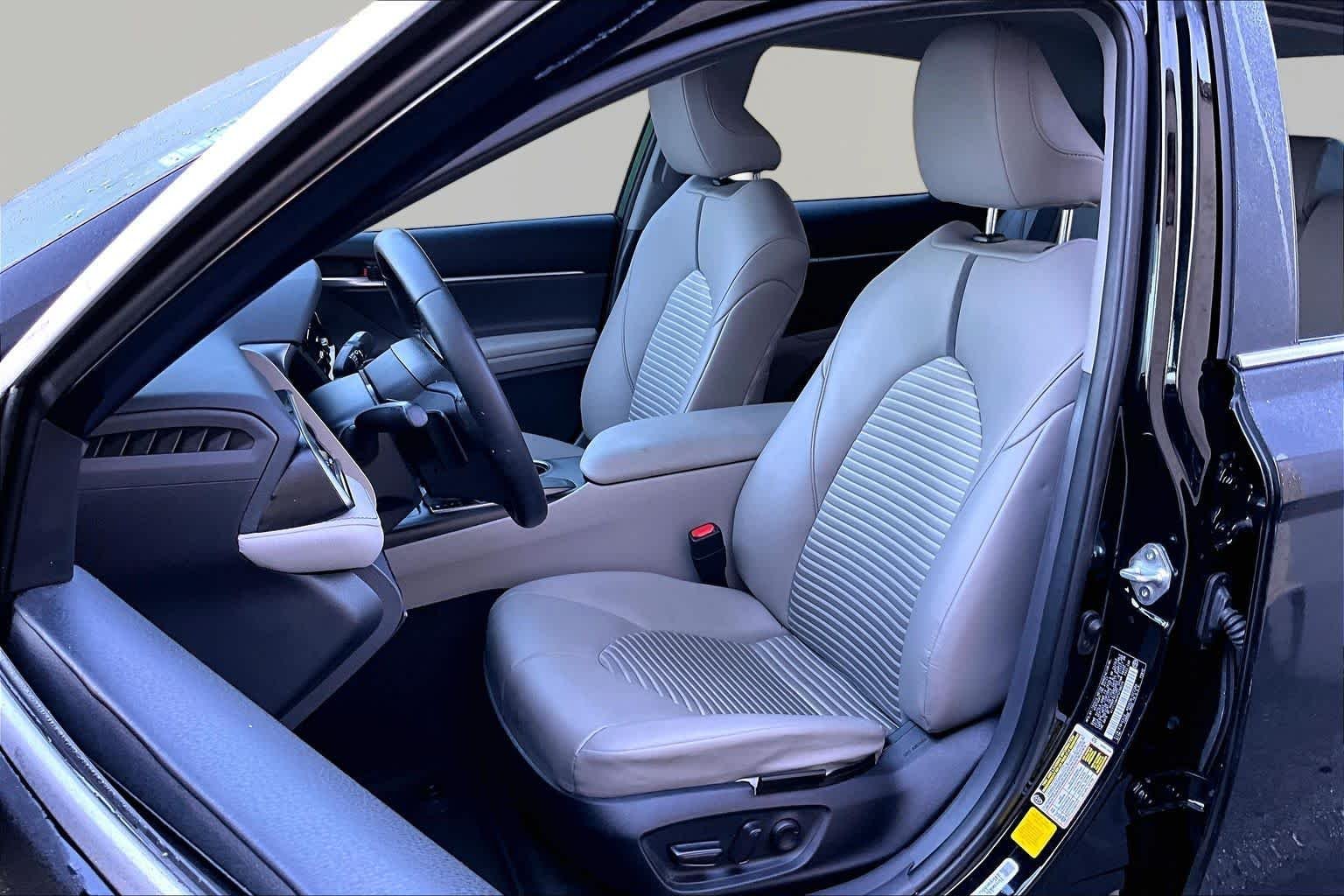 Certified Used 2023 Midnight Black Metallic Toyota SE image 8