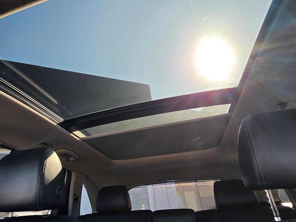 Used 2019 Silver Kia EX image 36