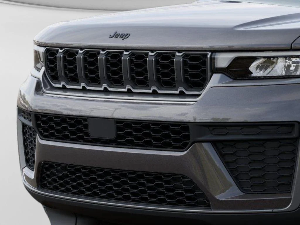 New 2026 Baltic Gray Metallic Clear-Coat Exterior Paint Jeep Altitude image 11