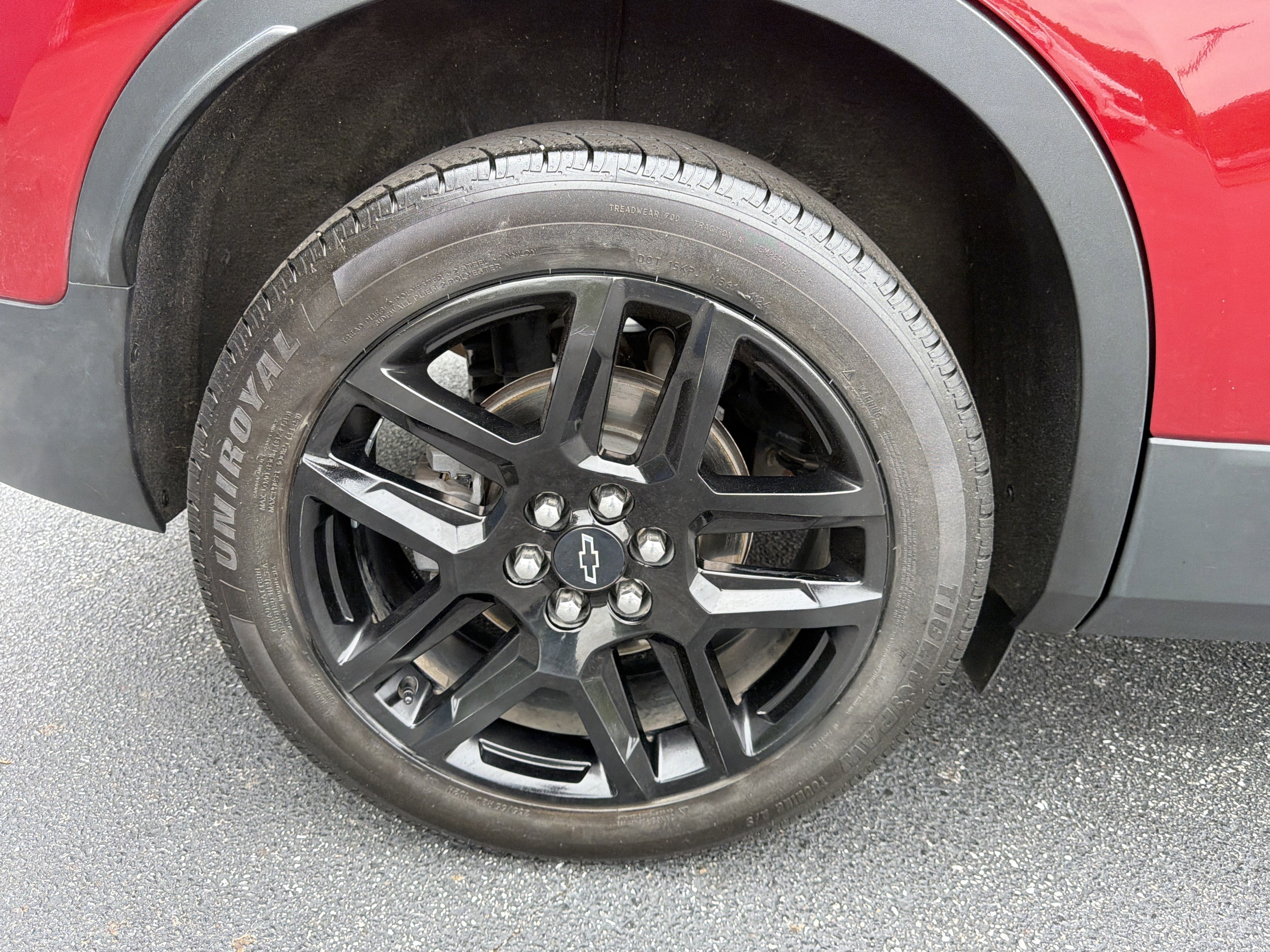 Used 2021 CHERRY RED TINTCOAT Chevrolet LT image 17