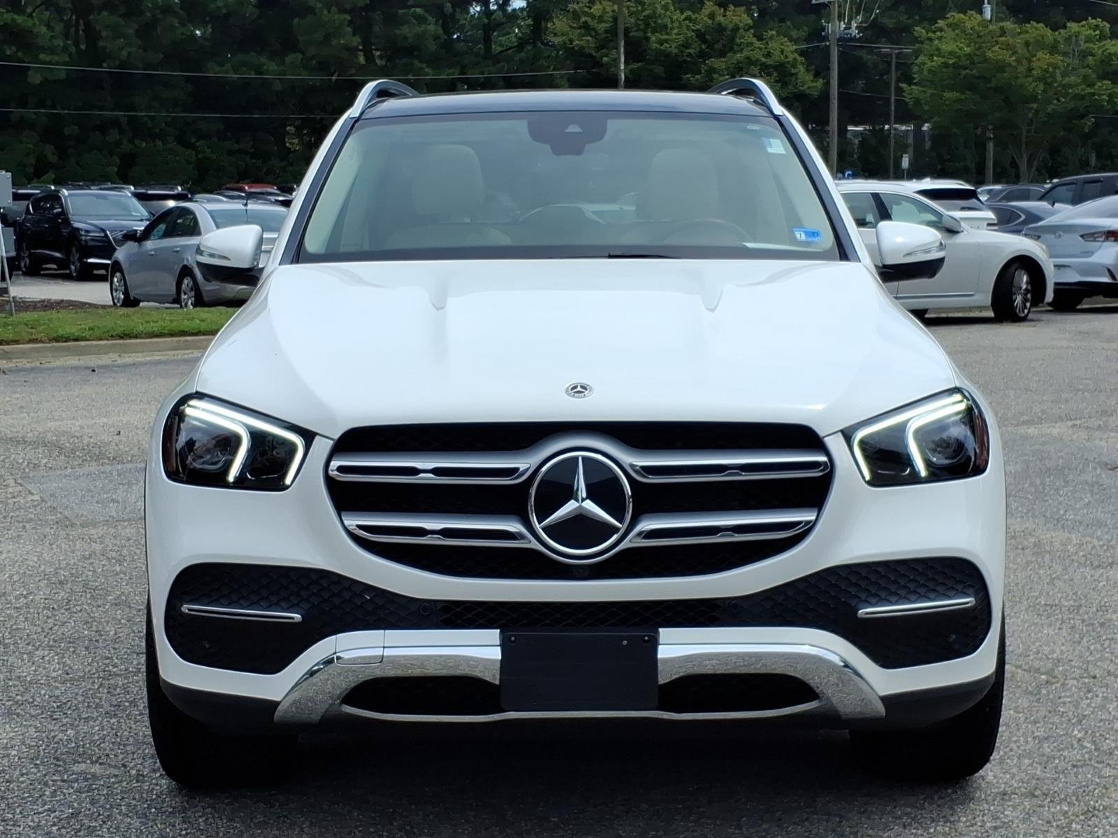 Used 2022 Polar White Mercedes-Benz GLE 350 image 2