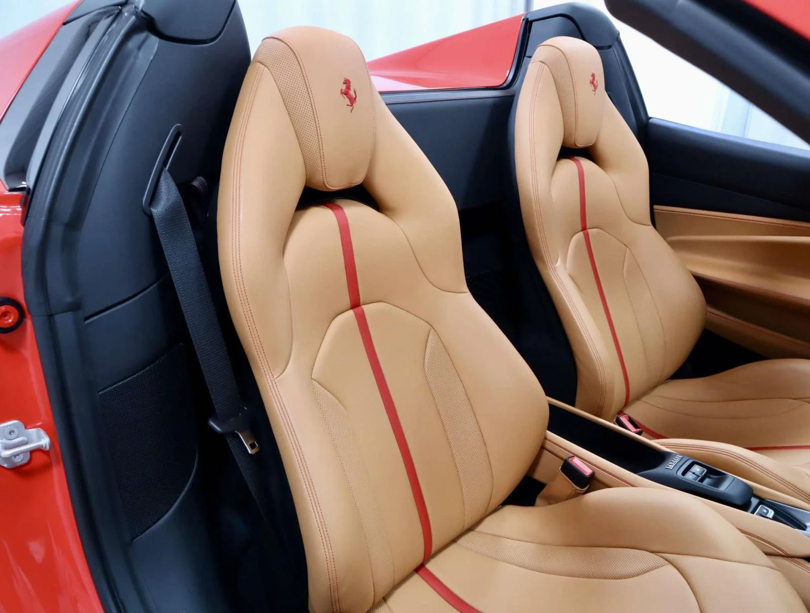Used 2022 Rosso Corsa Ferrari Convertible image 18