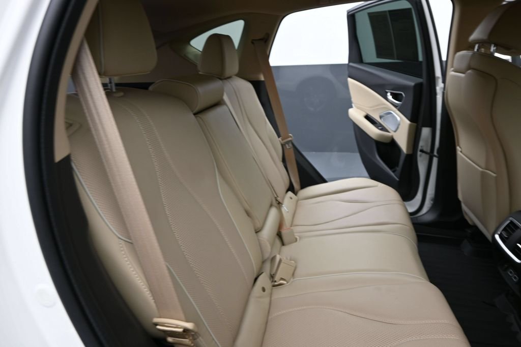 Used 2019 White Acura Advance Package image 33
