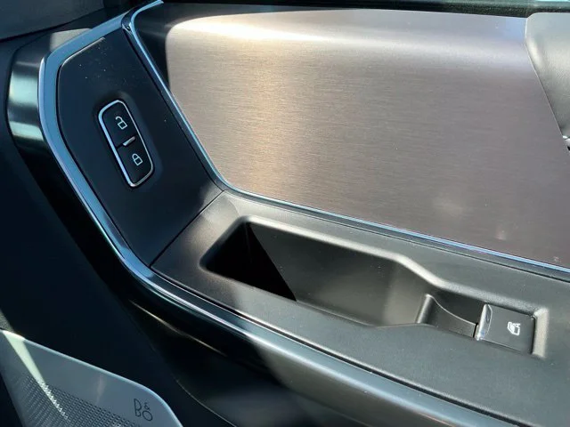New 2026 Star White Metallic Tri-Coat Ford F-350® Platinum® image 54