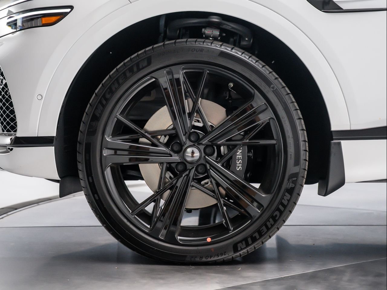 New 2026 Uyuni White Genesis 3.5T E-SC MHEV PRESTIGE BLACK image 13