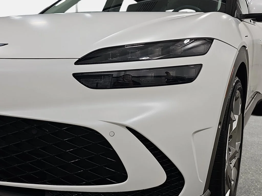 Used 2024 White Genesis Performance image 33