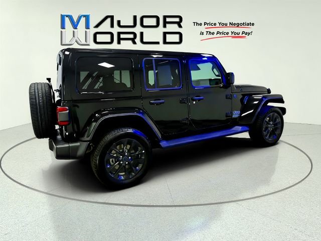 Used 2025 Black Jeep Sahara 4xe image 7
