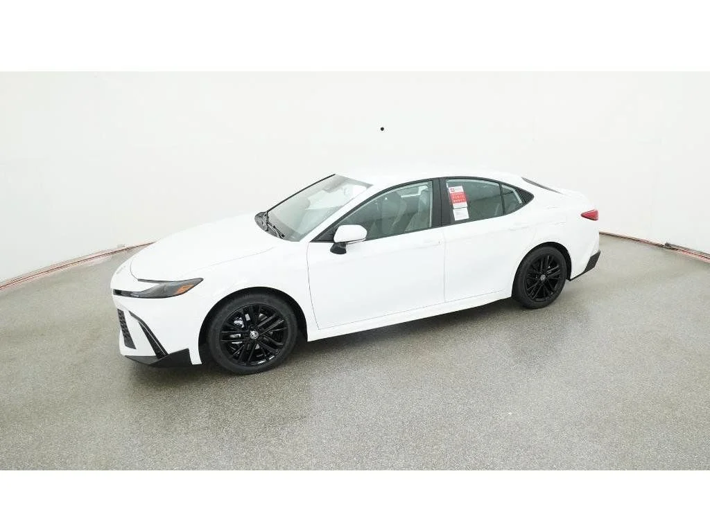 New 2026 Ice Cap Toyota SE image 3