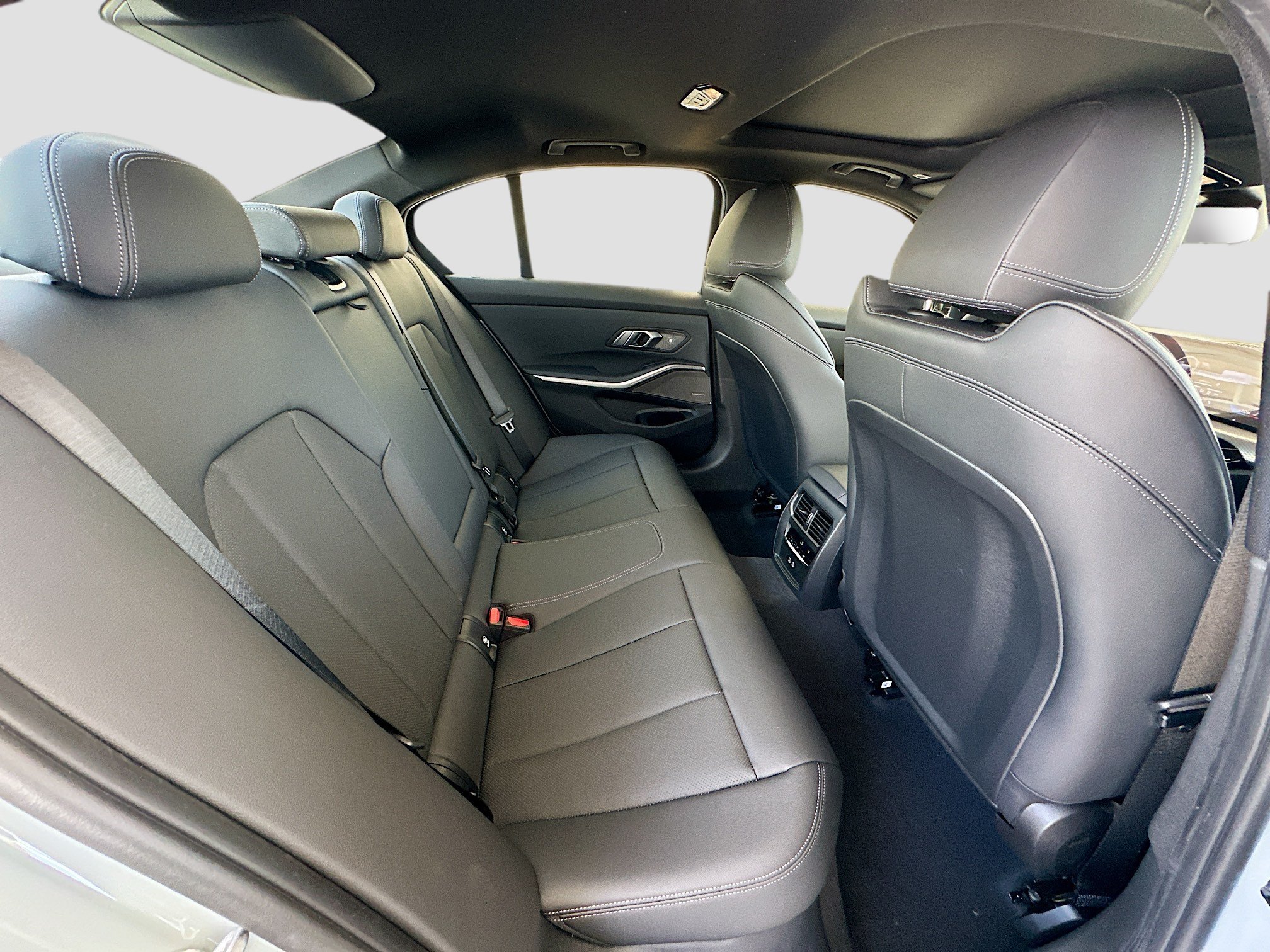 New 2026 Brooklyn Grey Metallic BMW 330i image 19