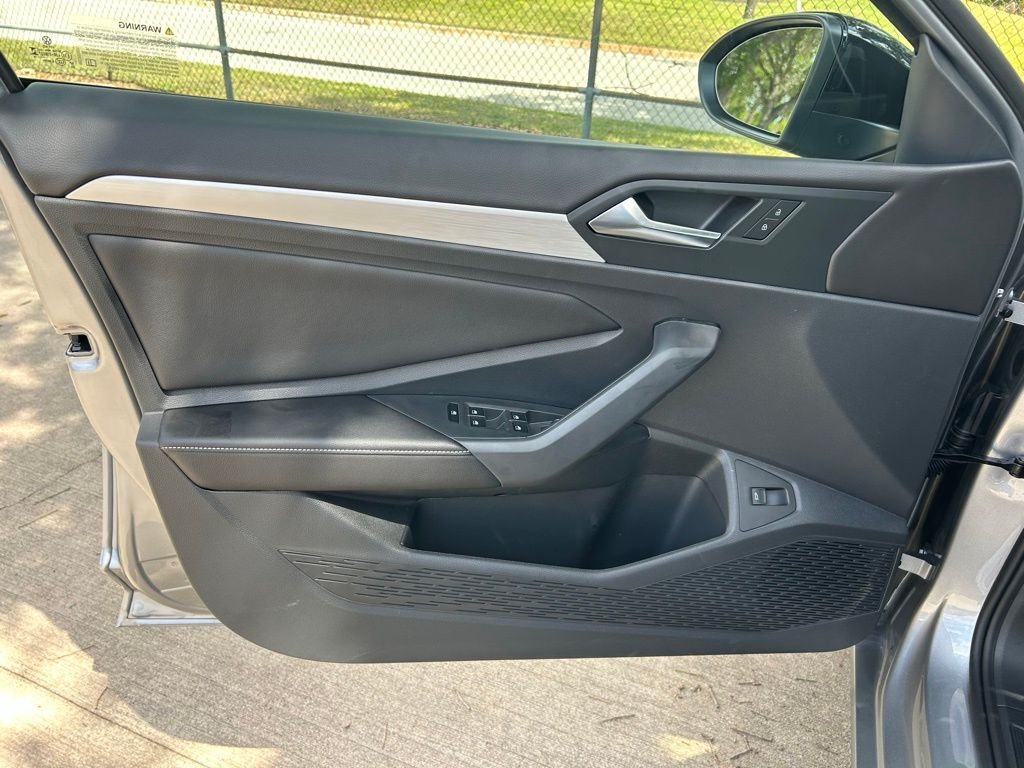 New 2026 Silver Volkswagen 1.5T Sport image 15