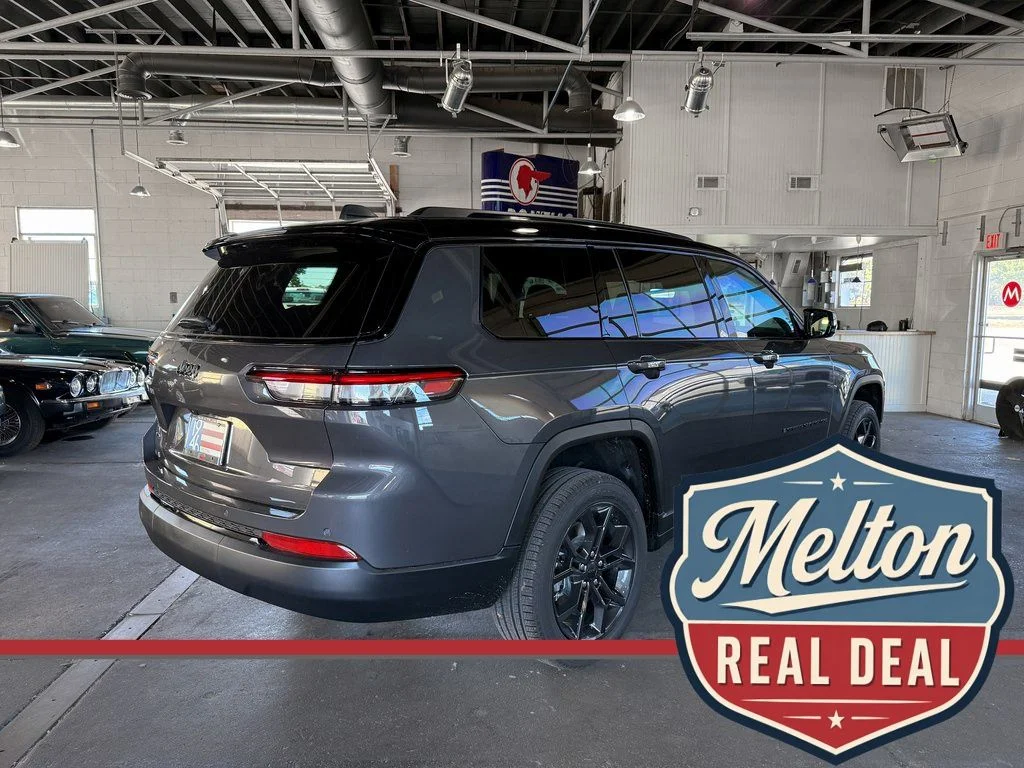 New 2025 Gray Jeep Limited image 15