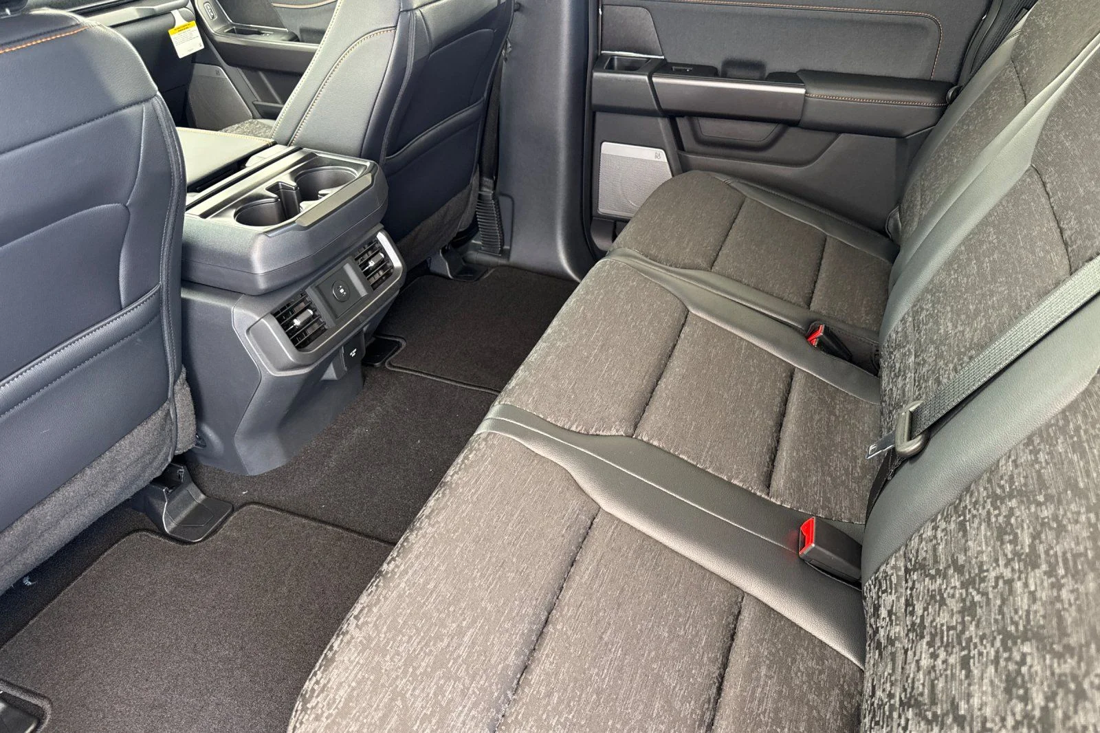 New 2026 Marsh Gray Ford Tremor® image 15