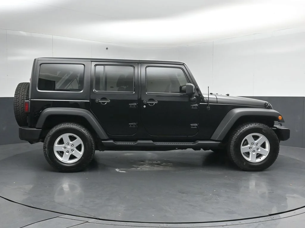Used 2015 Black Jeep Unlimited Sport image 8