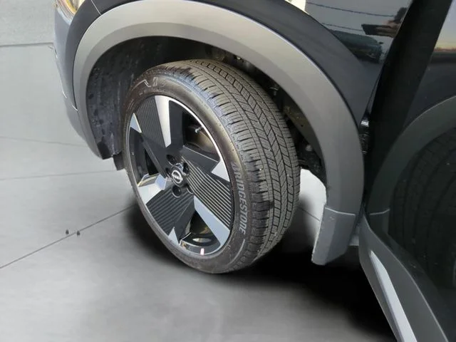 Certified Used 2026 Black Nissan SR image 32