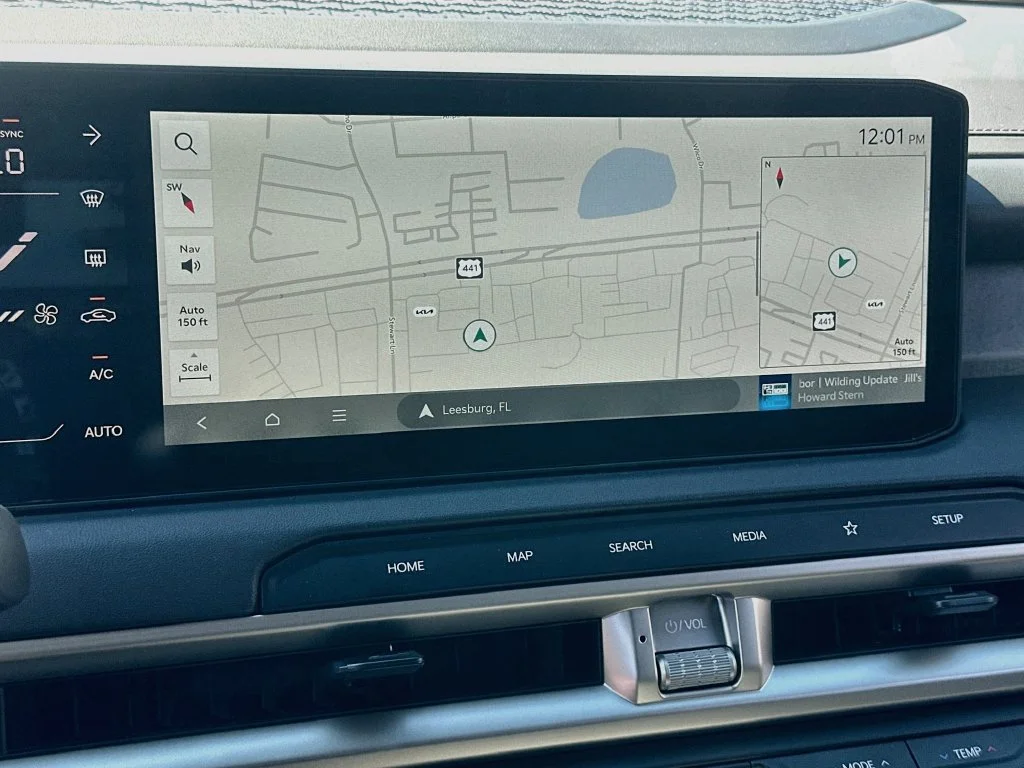 New 2027 Ebony Black Kia LX image 13