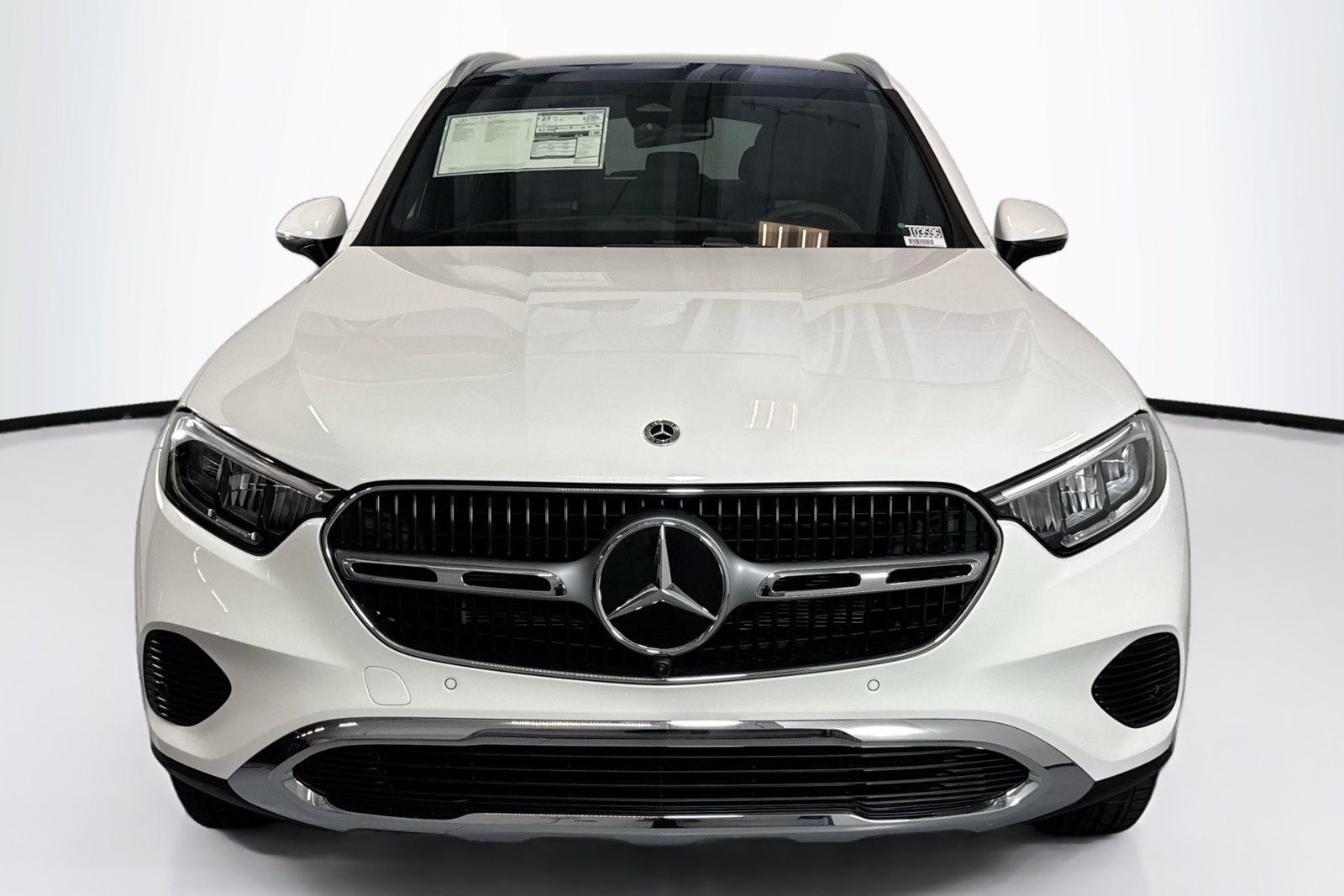 New 2026 Polar White Mercedes-Benz GLC 300 image 2