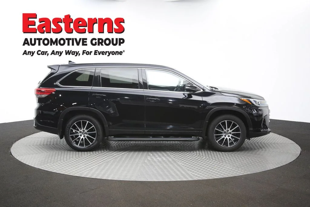 Used 2018 Black Toyota SE image 46