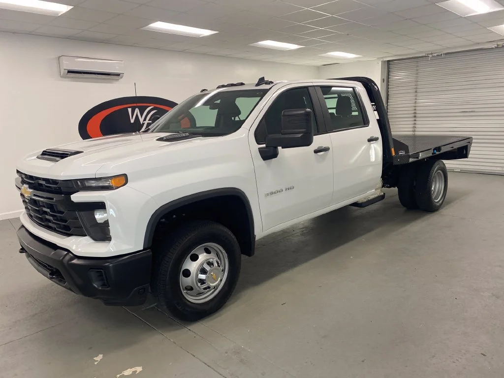 Used 2025 Summit White Chevrolet Work Truck image 2