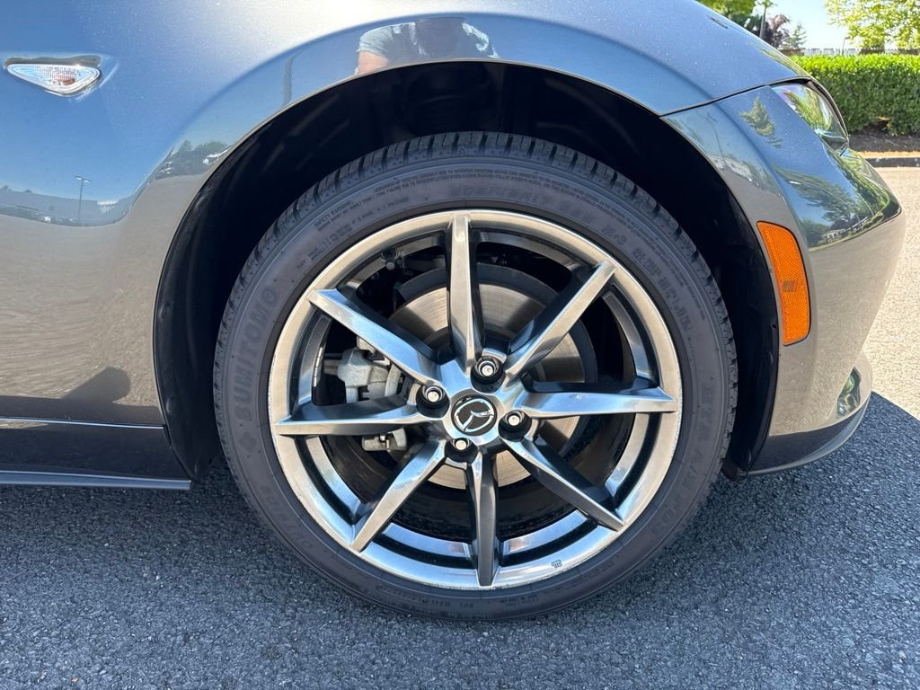 Used 2017 Machine Gray Mazda Grand Touring Launch Edition image 21