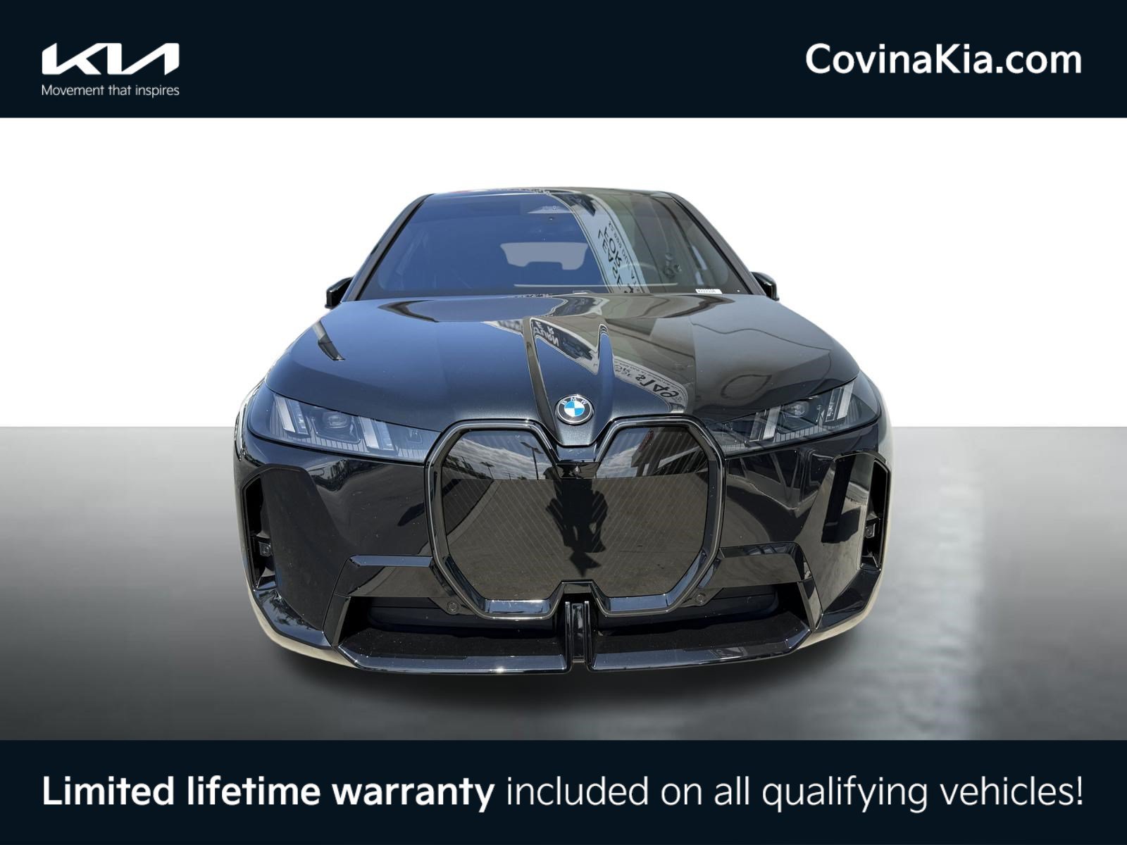 Used 2026 Black Sapphire Metallic BMW xDrive60 image 3