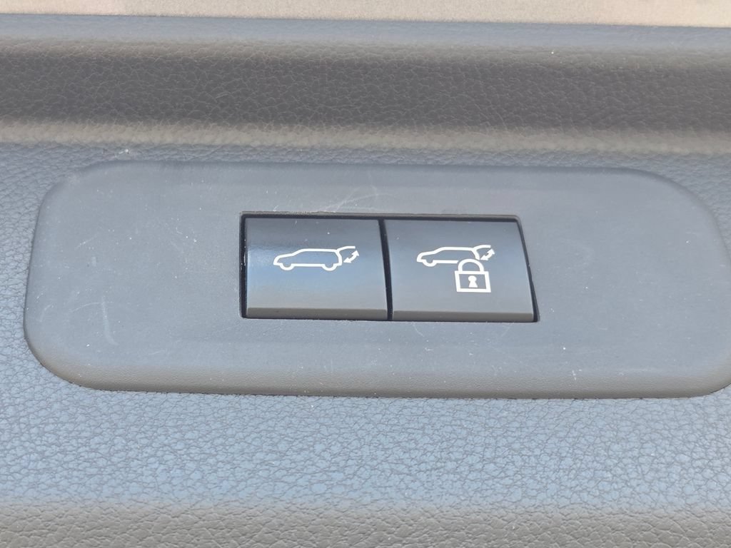 Certified Used 2025 Heavy Metal Toyota Platinum image 35