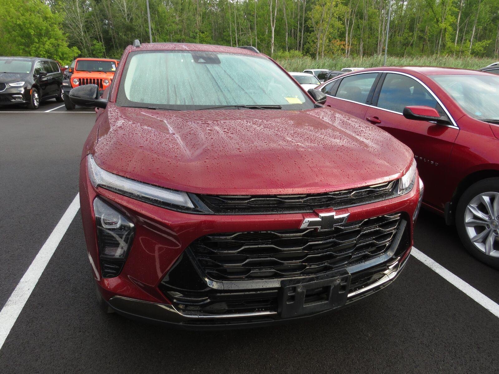 Used 2024 Crimson Metallic Chevrolet ACTIV image 3