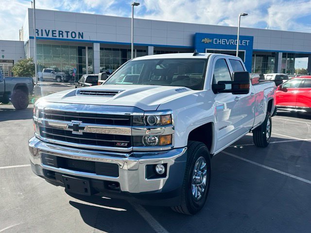 Certified Used 2019 SUMMIT WHITE Chevrolet LT image 12