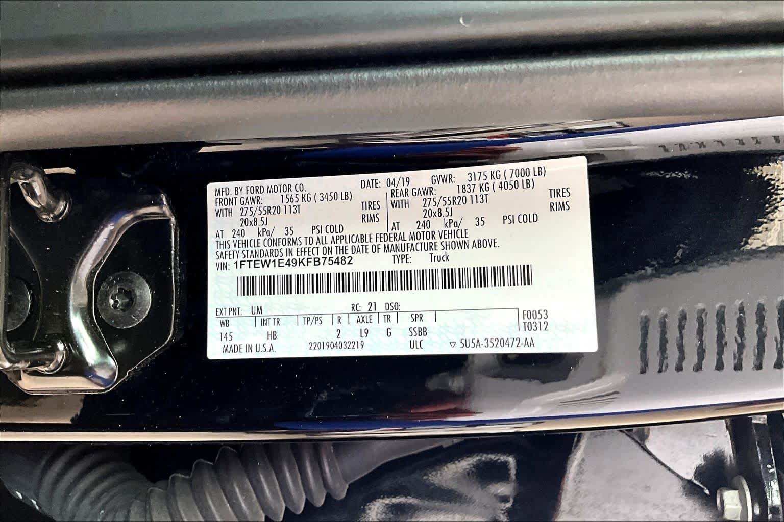 Used 2019 Agate Black Ford LARIAT image 32