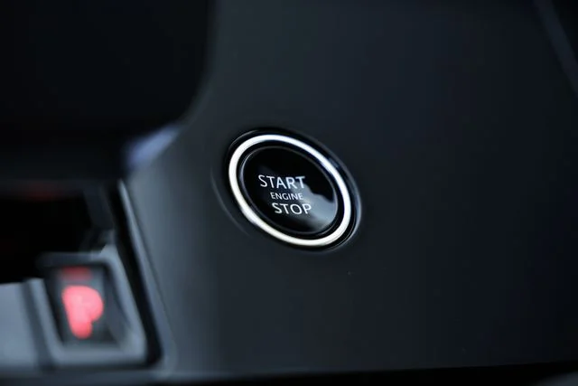 New 2026  Land Rover SE image 51