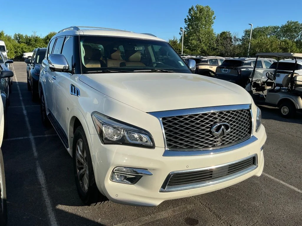 2016 INFINITI QX80 -'s photo