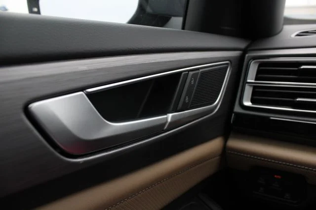 New 2026 Gray Volkswagen 2.0T SE w/Technology image 7