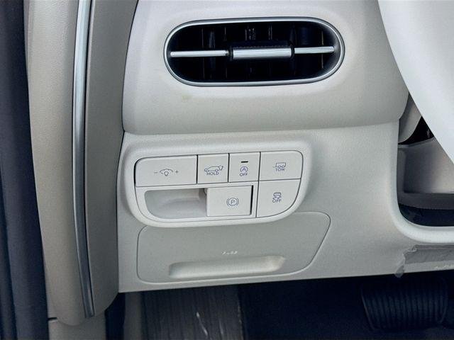 New 2026 Black Hyundai Limited FWD image 13