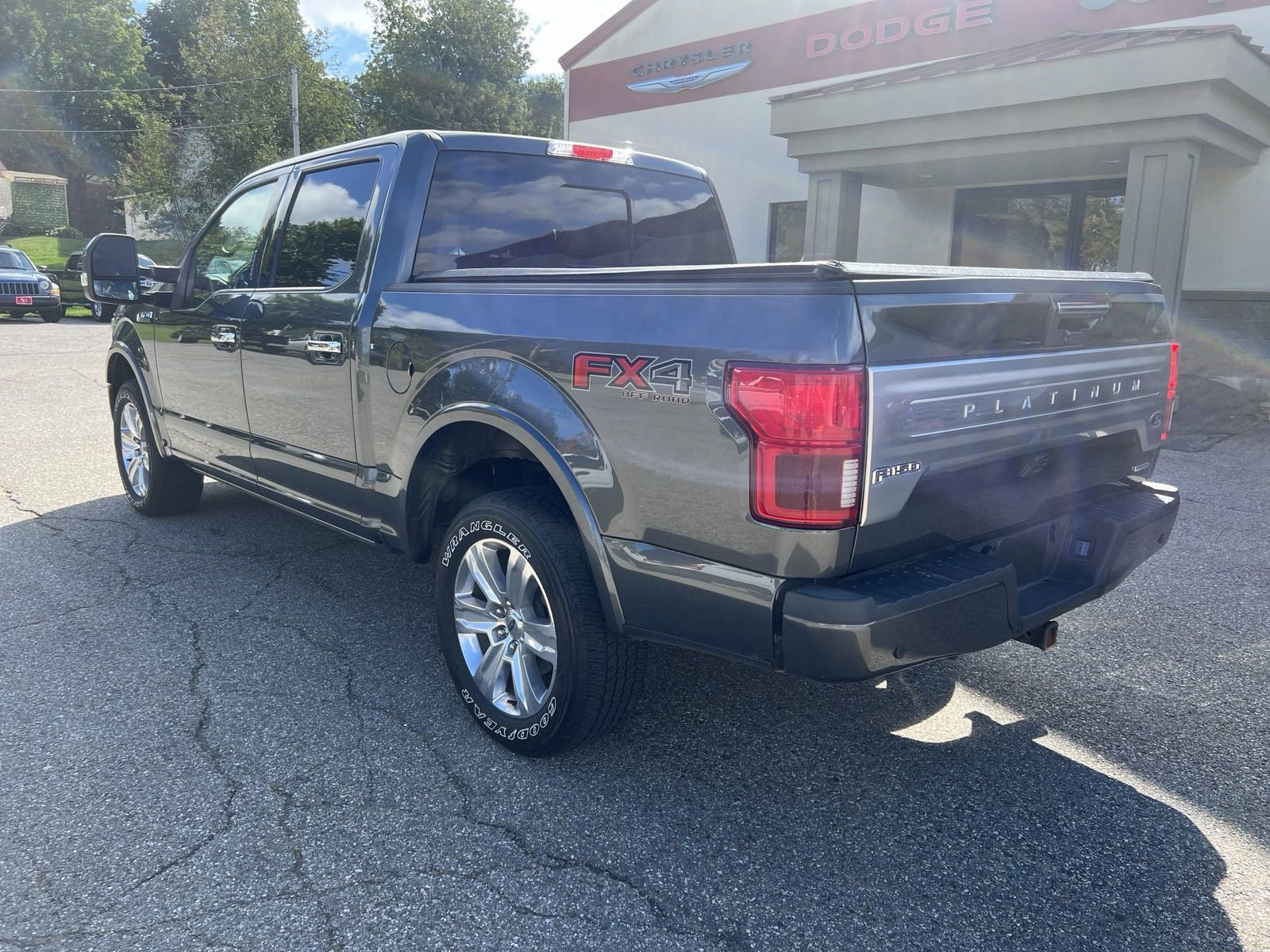 2019 Ford F-150 Platinum - Photo 7