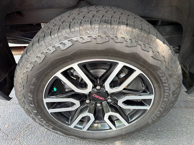 Used 2025 Thunderstorm Gray GMC AT4 image 16