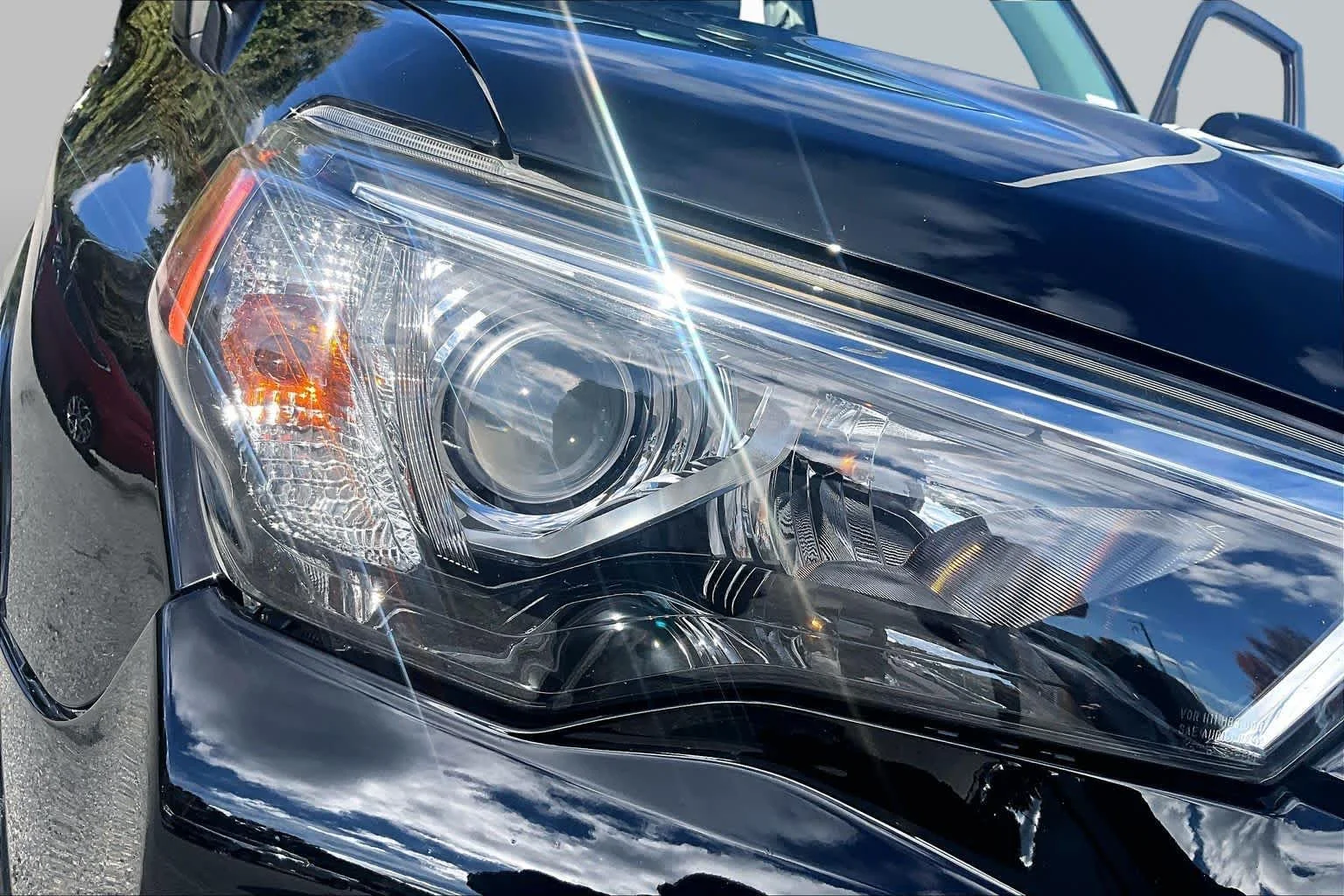 Used 2019 Midnight Black Metallic Toyota Limited image 28