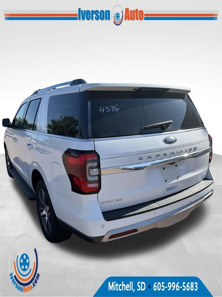 Used 2024 White Ford Limited image 6