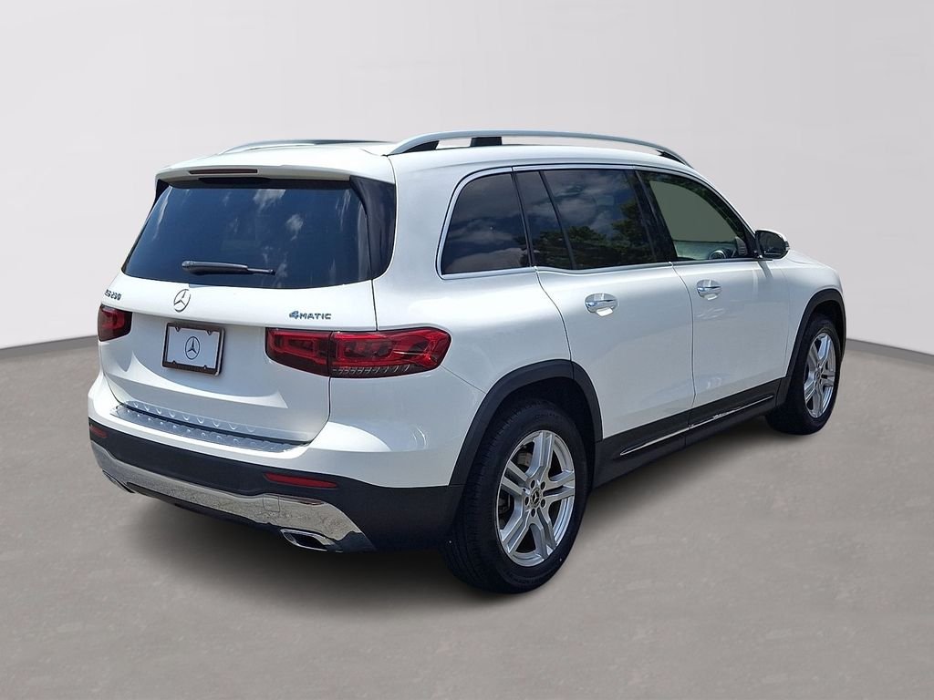 Certified Used 2022  Mercedes-Benz GLB 250 image 4
