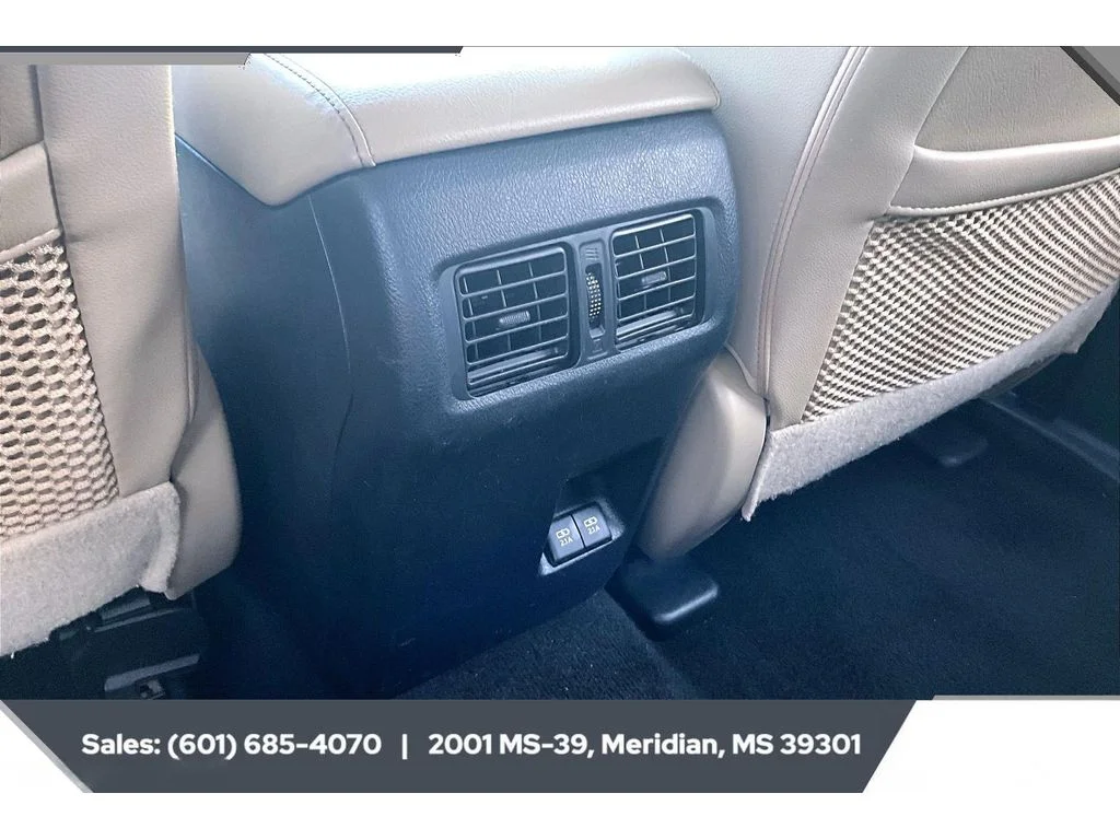Used 2020 Super White Toyota SR5 Premium image 24