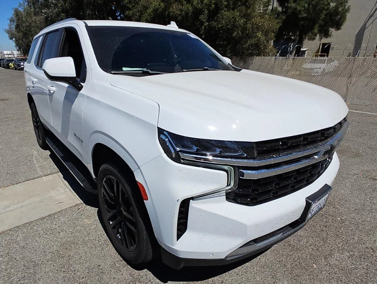 Used 2023 SUMMIT WHITE Chevrolet LS image 15