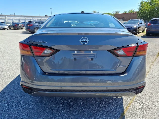 Used 2026 Gray Nissan 2.5 SV image 5