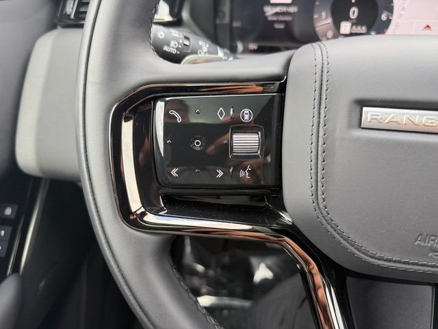 Certified Used 2026 White Land Rover Dynamic SE image 22